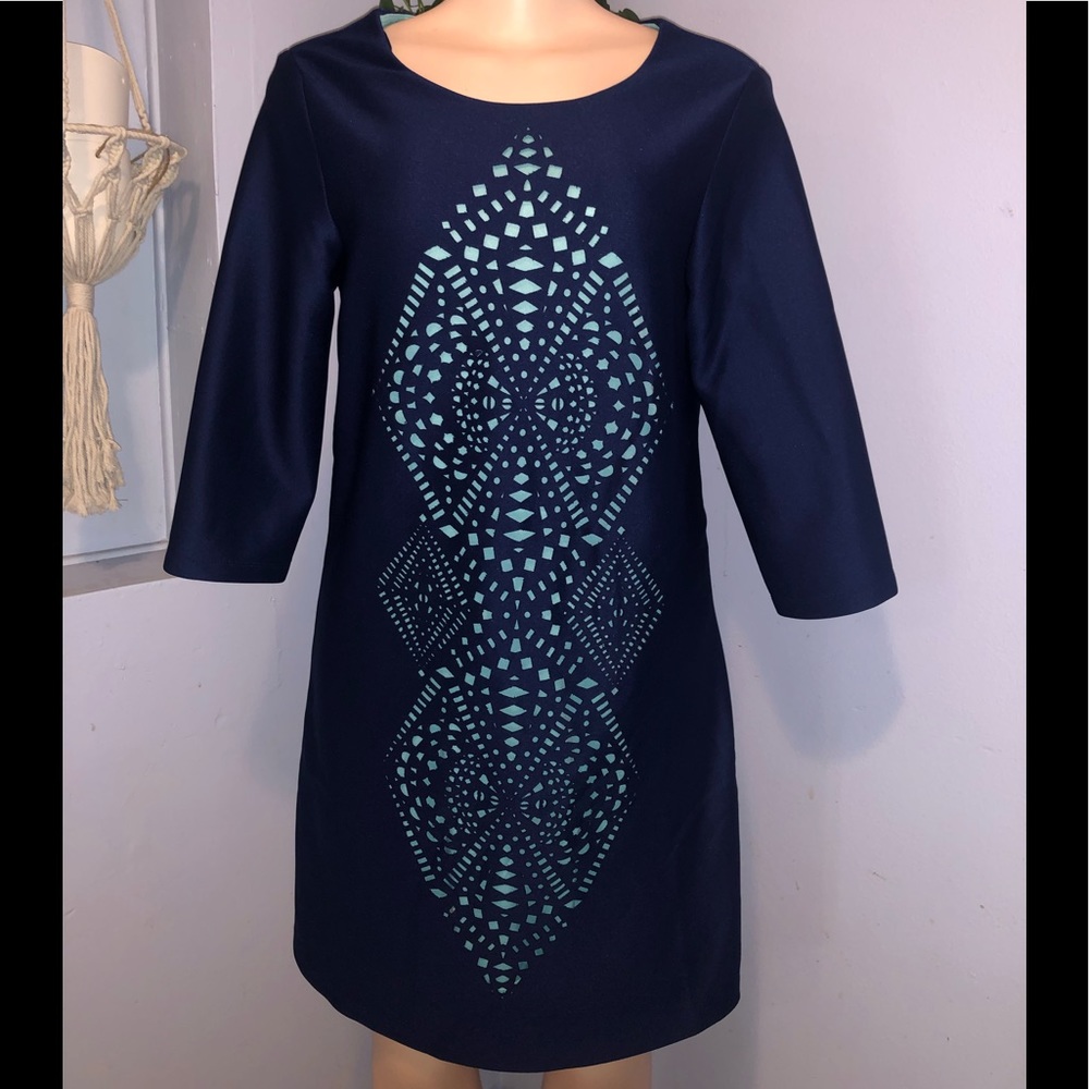 Tiana B size 10 Blue geo Dress Light Dark 3/4 sleeve woman’s Aztec design